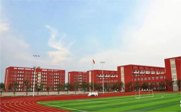 高三复读一年学费大概是多少？哪些人适合复读？.jpg